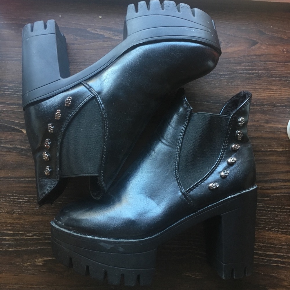 🚫🚫SOLD ON MERCARI🚫🚫